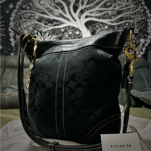 Vintage Y2K Coach Black and Gold Shoulder Bag crossbody purse 2006 - Picture 12 of 17